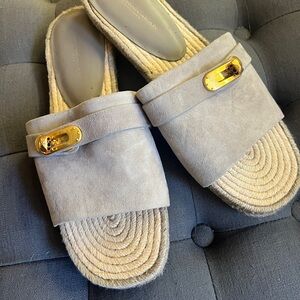Donna Karan New York
Taci Slip-On Turnbuckle Slide Sandals